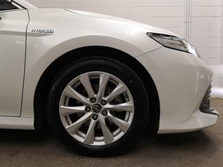 2018 Toyota Camry - Thumbnail