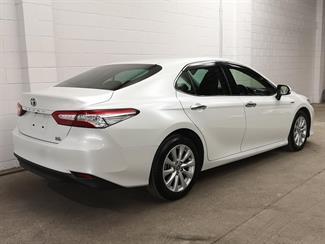 2018 Toyota Camry - Thumbnail