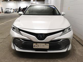 2018 Toyota Camry - Thumbnail