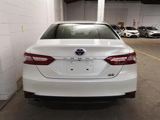 2018 Toyota Camry - Thumbnail