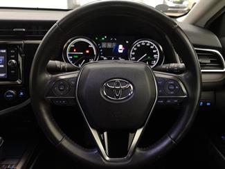 2018 Toyota Camry - Thumbnail