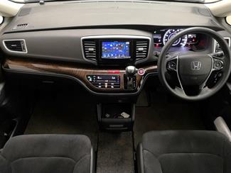 2015 Honda Odyssey - Thumbnail