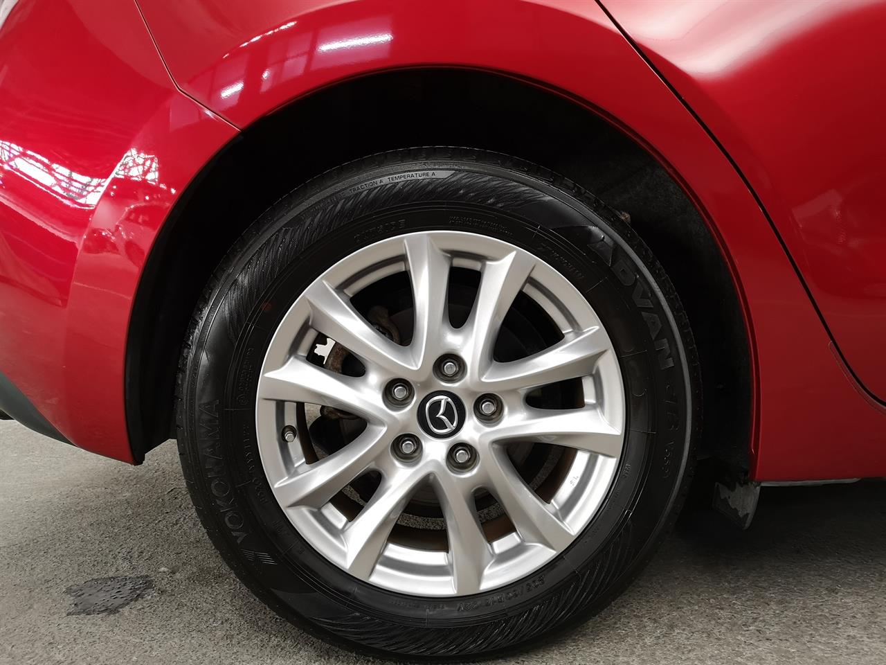 2015 Mazda Axela