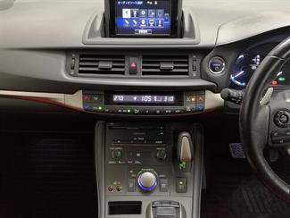 2016 Lexus CT 200H - Thumbnail