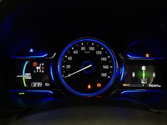 2015 Honda Grace - Thumbnail