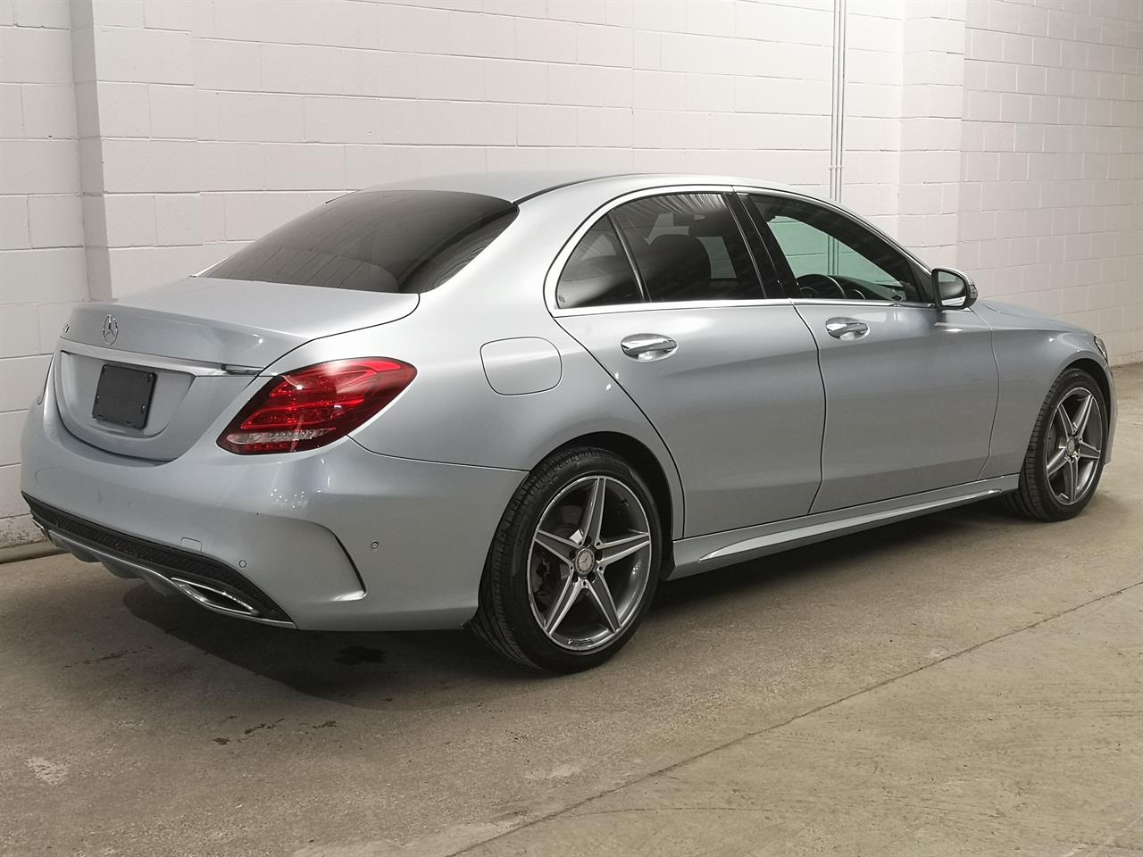 2016 Mercedes-Benz C 220