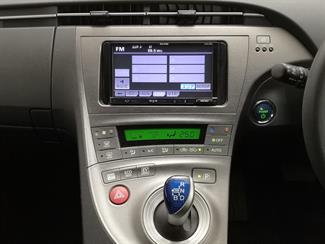2013 Toyota Prius - Thumbnail