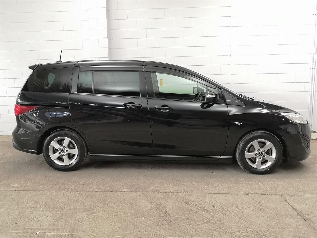 2013 Mazda Premacy