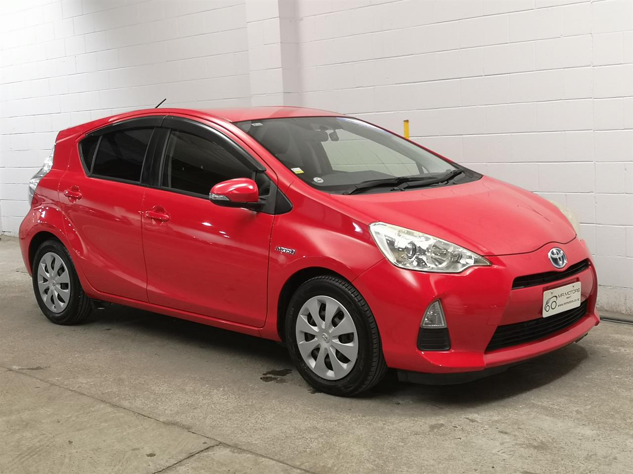 2013 Toyota Aqua