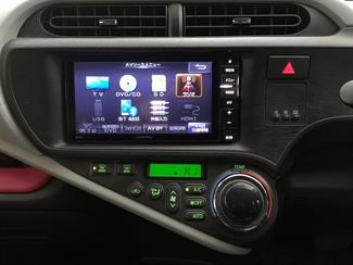 2013 Toyota Aqua - Thumbnail