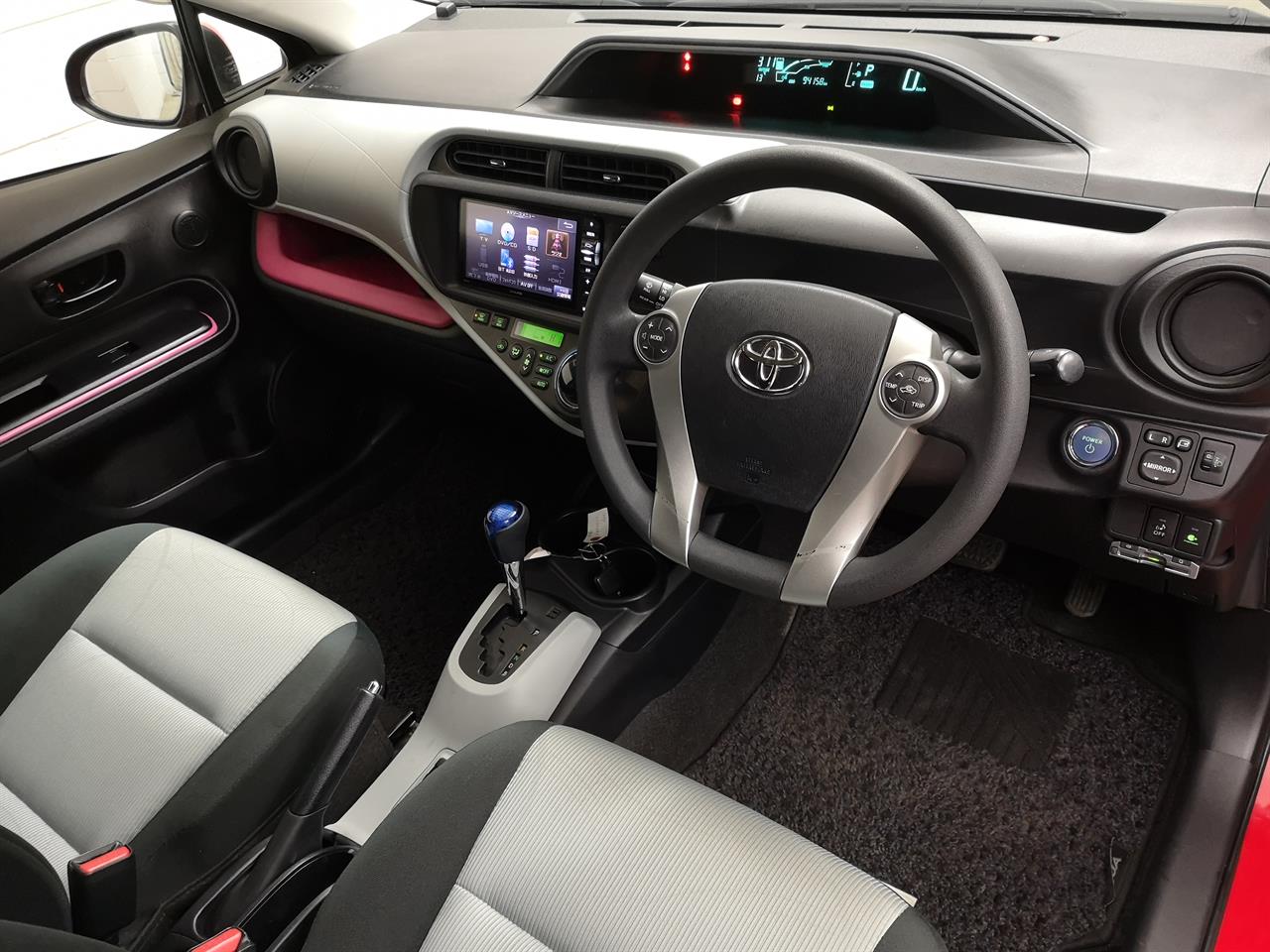 2013 Toyota Aqua