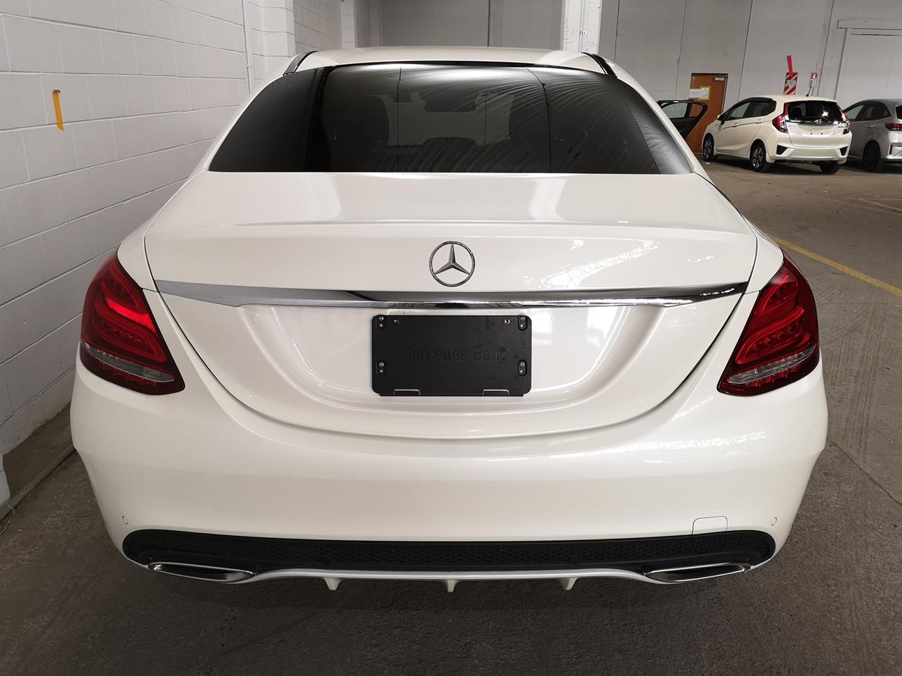 2015 Mercedes-Benz C 200