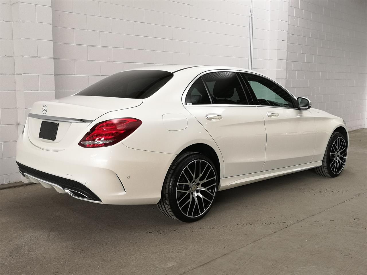 2015 Mercedes-Benz C 200