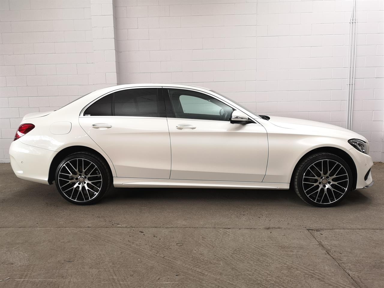 2015 Mercedes-Benz C 200