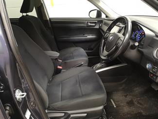 2015 Toyota Corolla - Thumbnail