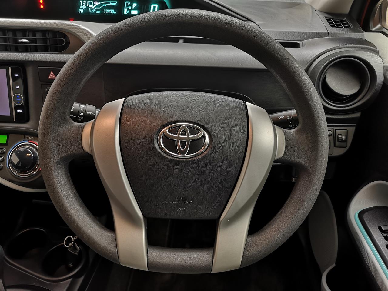 2013 Toyota Aqua