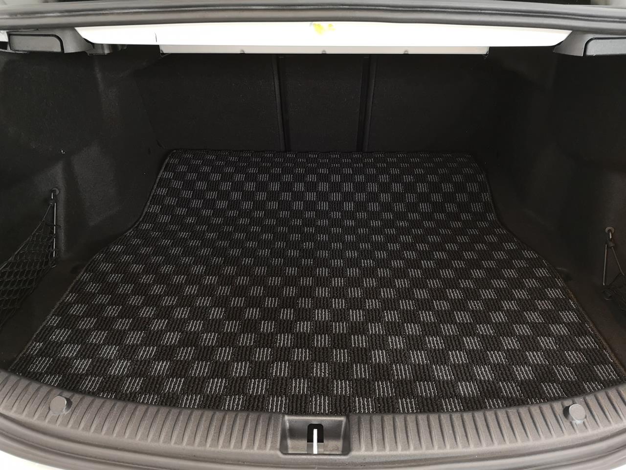 2015 Mercedes-Benz C 200