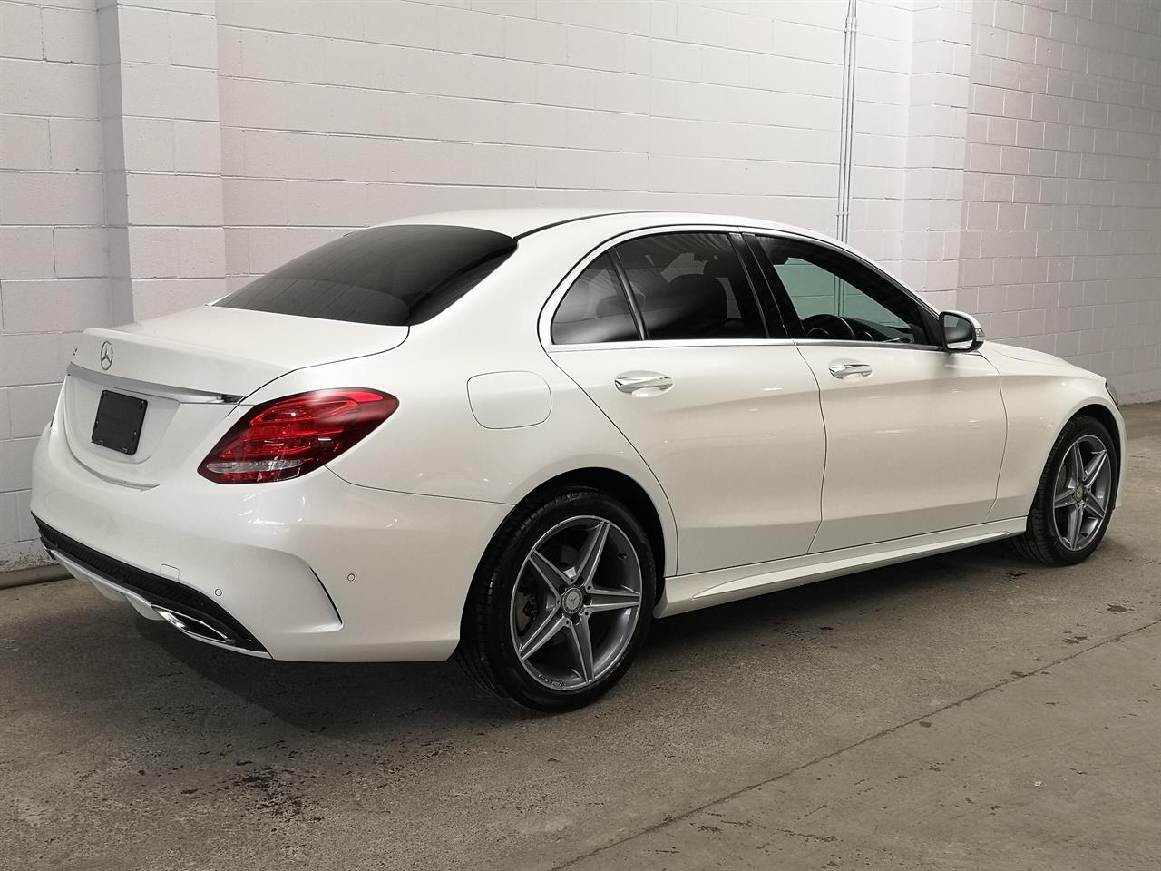 2015 Mercedes-Benz C 200