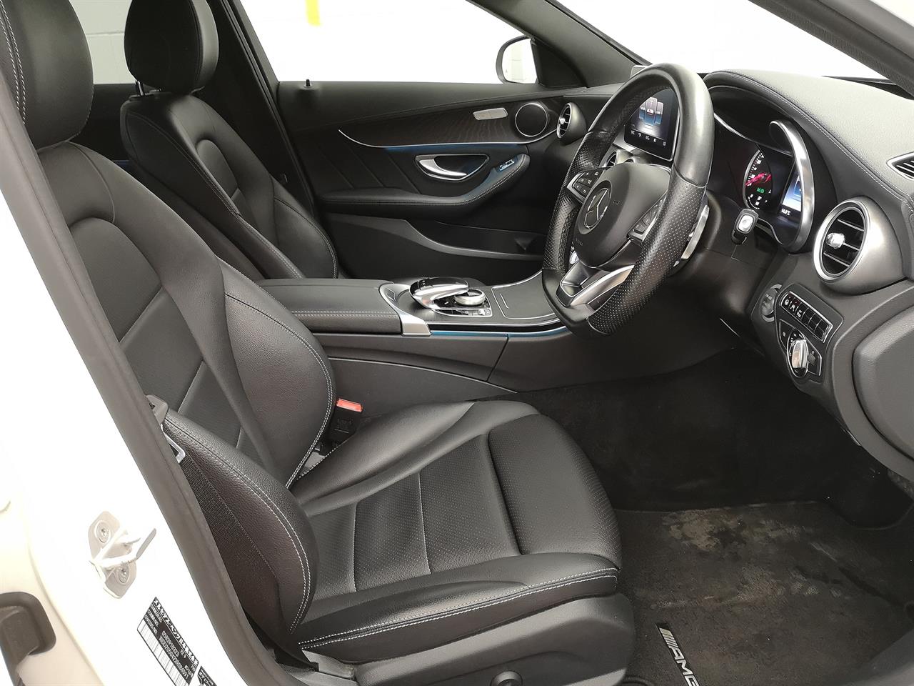 2015 Mercedes-Benz C 200
