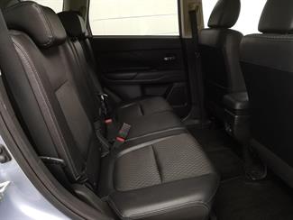 2014 Mitsubishi Outlander - Thumbnail