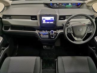 2017 Honda Freed - Thumbnail