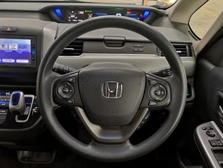 2017 Honda Freed - Thumbnail