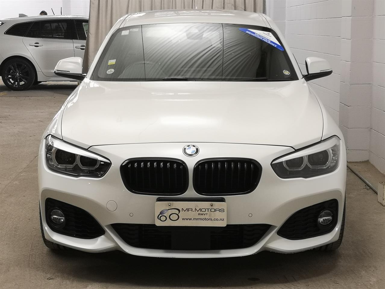 2019 BMW 118I