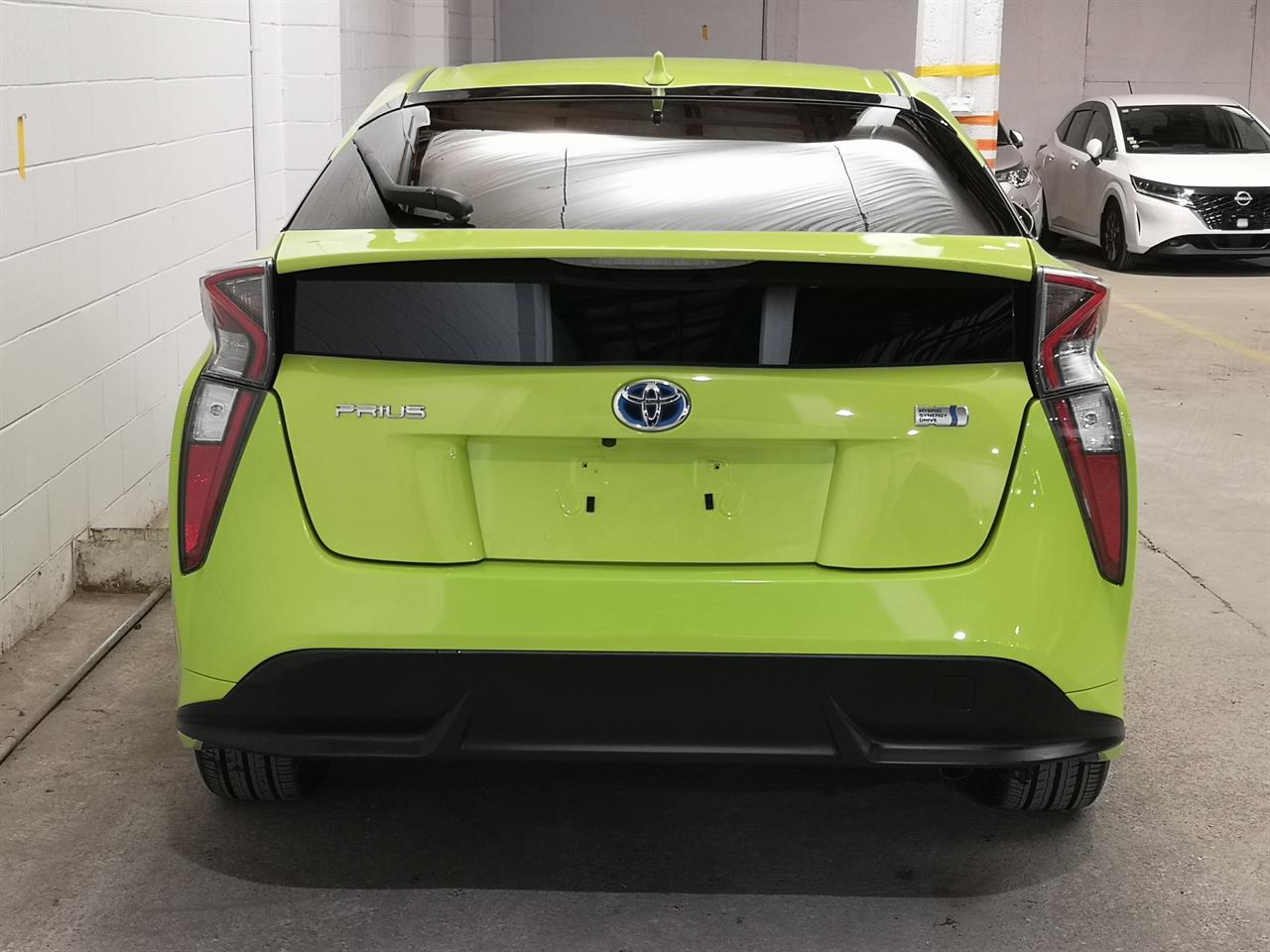 2016 Toyota Prius