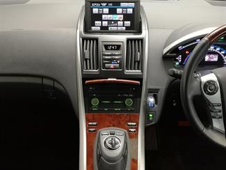 2013 Toyota Sai - Thumbnail