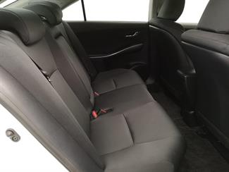 2013 Toyota Sai - Thumbnail