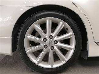 2013 Toyota Sai - Thumbnail