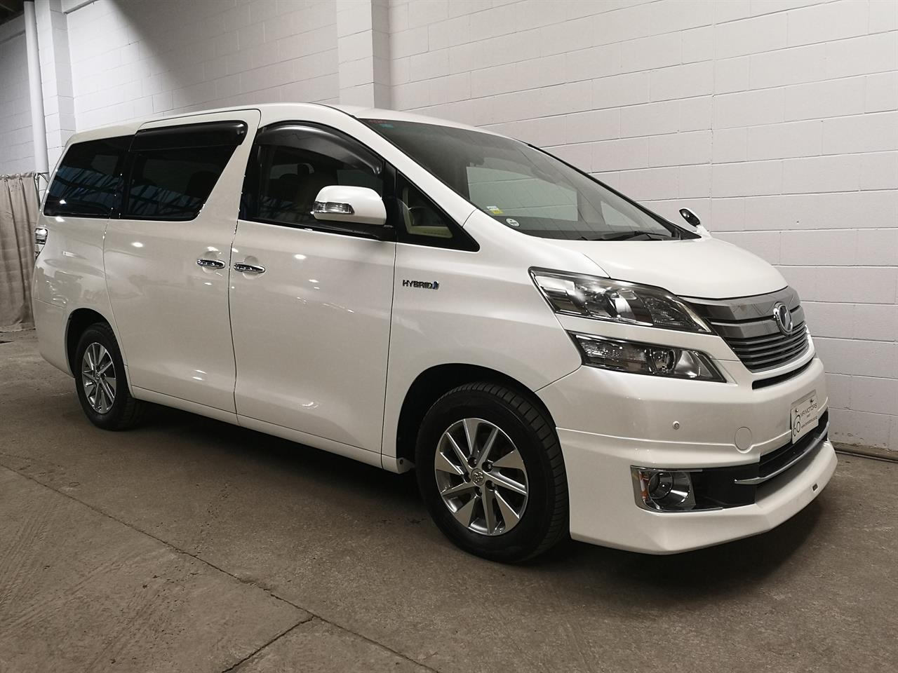 2012 Toyota Alphard