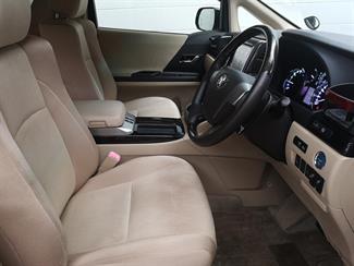 2012 Toyota Alphard - Thumbnail
