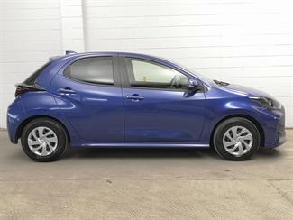 2021 Toyota Yaris - Thumbnail