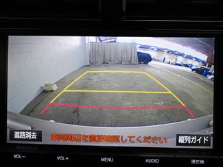 2018 Toyota Prius - Thumbnail