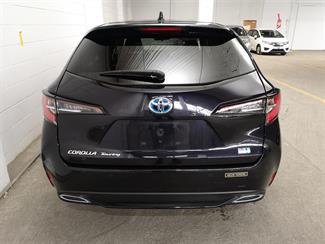 2020 Toyota Corolla - Thumbnail