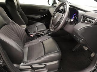 2020 Toyota Corolla - Thumbnail