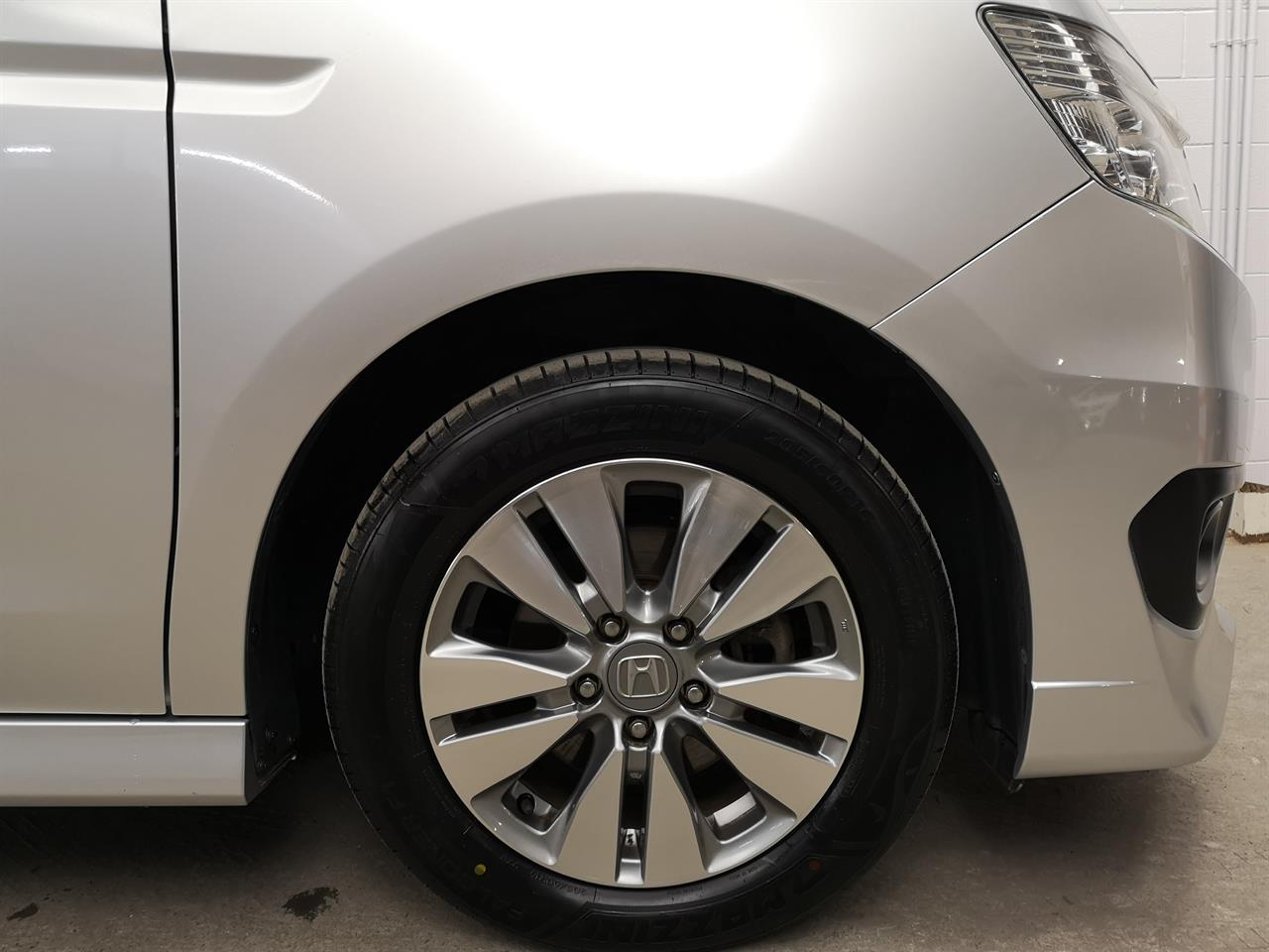 2014 Honda Step Wagon