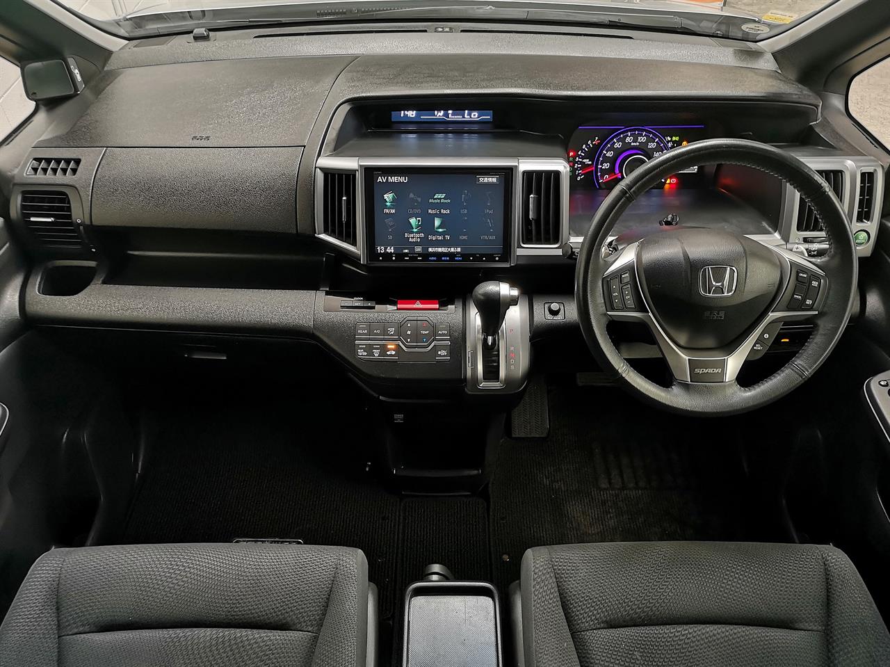 2014 Honda Step Wagon