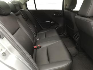 2016 Honda Grace - Thumbnail