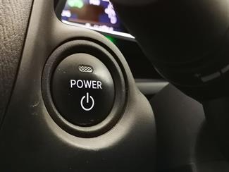 2014 Mazda Axela - Thumbnail