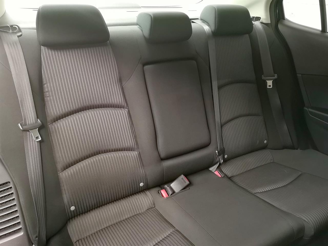 2014 Mazda Axela