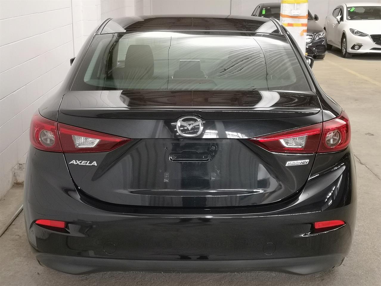 2014 Mazda Axela