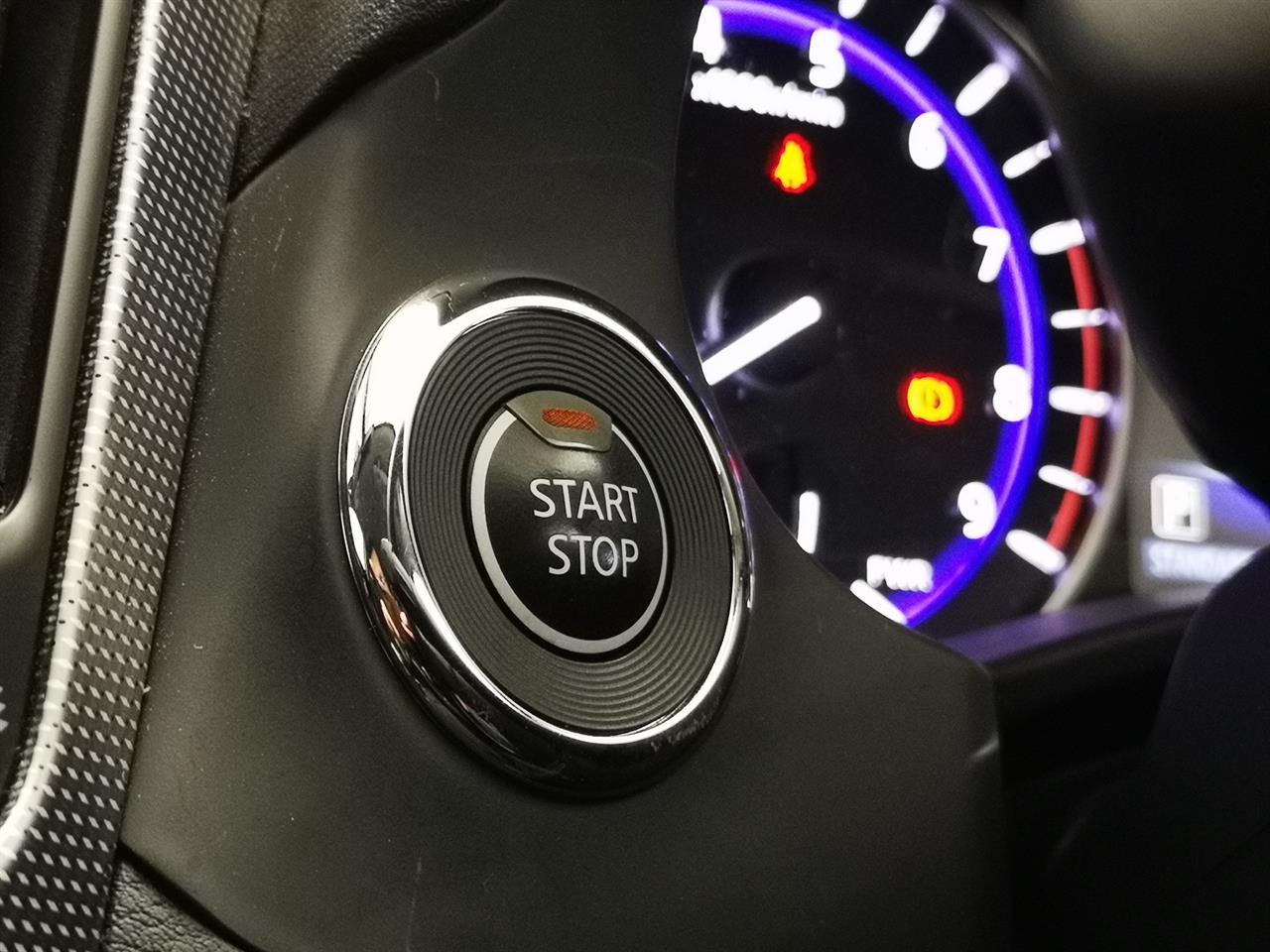 2014 Nissan Skyline
