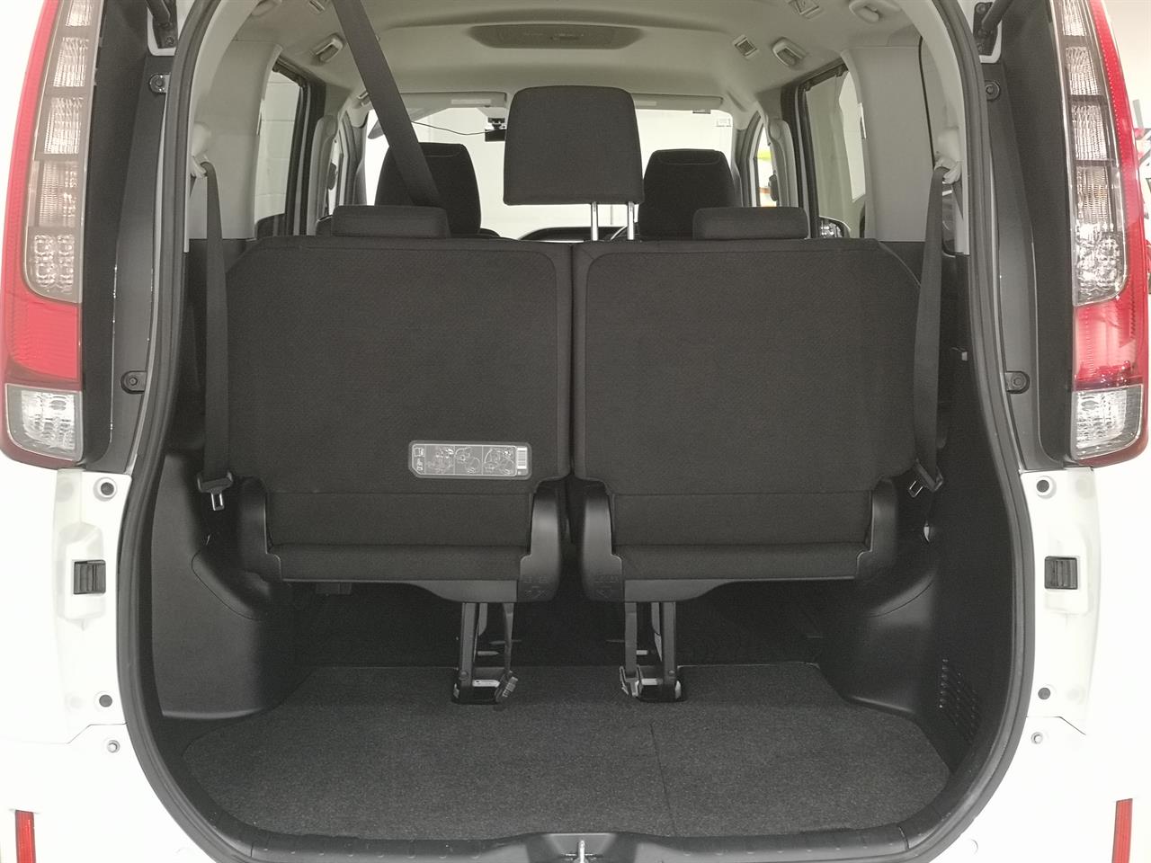 2014 Toyota Esquire