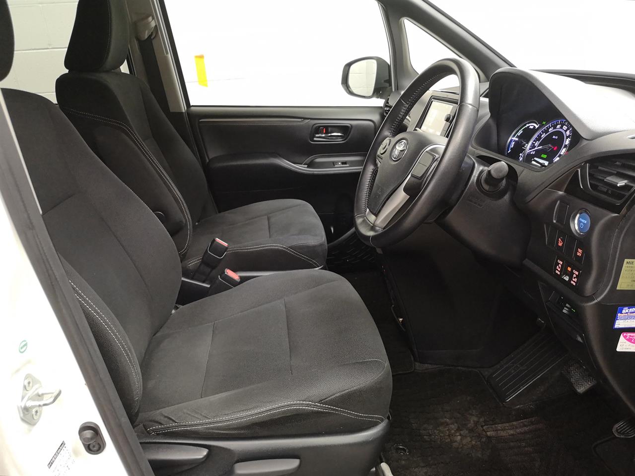 2014 Toyota Esquire
