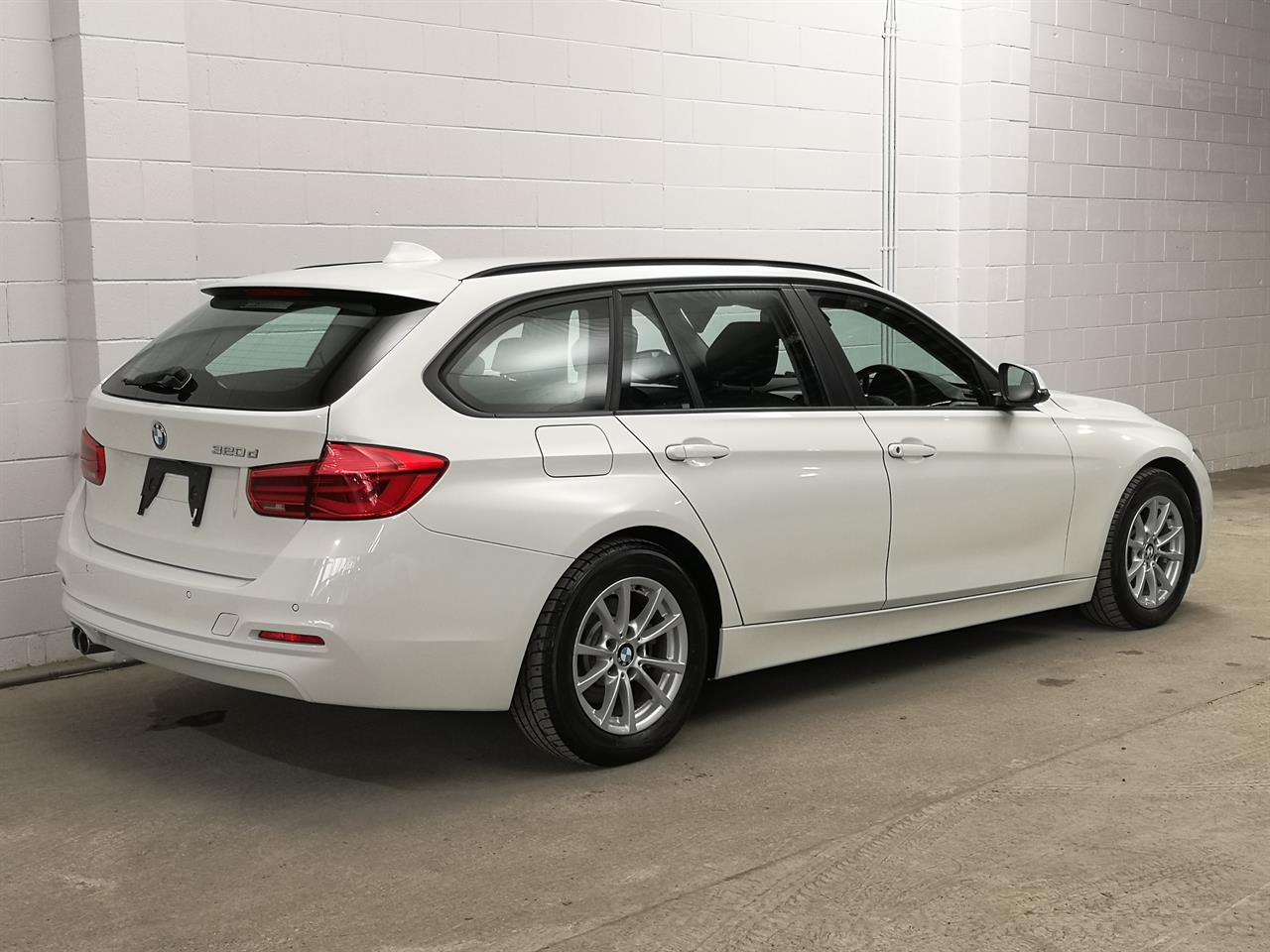 2017 BMW 320d