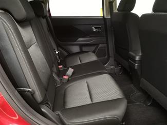 2014 Mitsubishi Outlander - Thumbnail