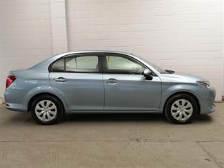 2015 Toyota Corolla - Thumbnail