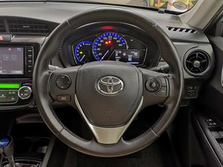 2015 Toyota Corolla - Thumbnail